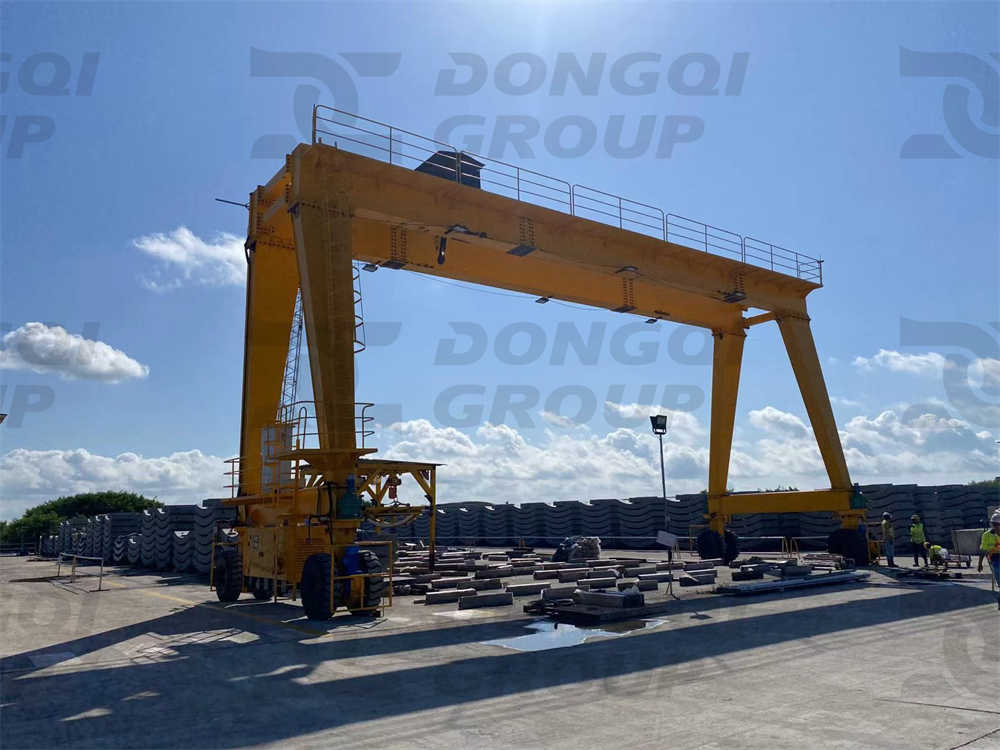 30 ton gantry crane in Singapores tunnel project