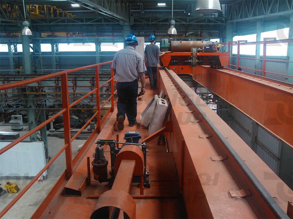 QD type 10-ton double-girder bridge crane displayed after installation