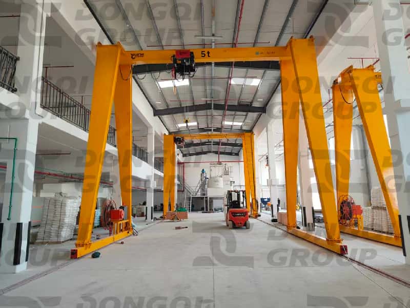 MHO type 5-ton gantry crane