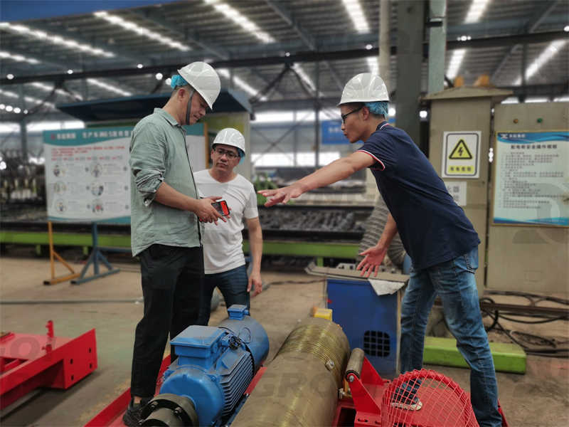 Argentine customers visited our factory